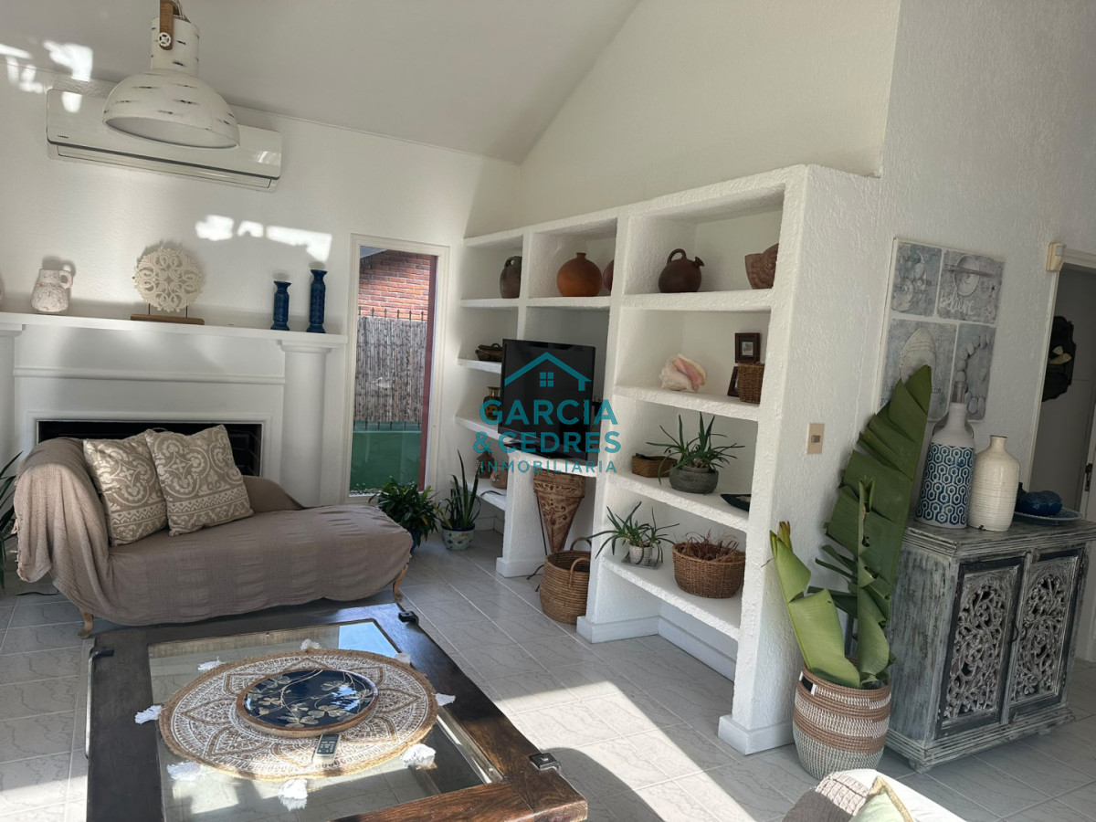 Casa ID.663 - Gran casa de 5 dormitorios en San Rafael, Punta del Este 