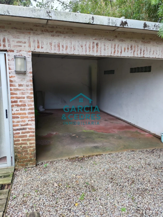 Casa ID.412 - OPORTUNIDAD !!! Casa en Nuevo Cantegril 3 dorm+4 baños . Barbacoa Cerrada