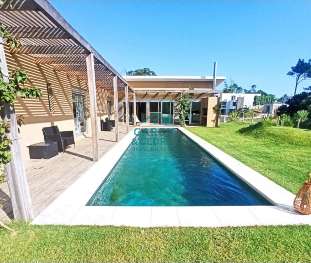 Casa ID.214 - Ultra Premium | Casa de Diseño en La Residence - 3 Suites | Piscina Climatizada | Confort Total