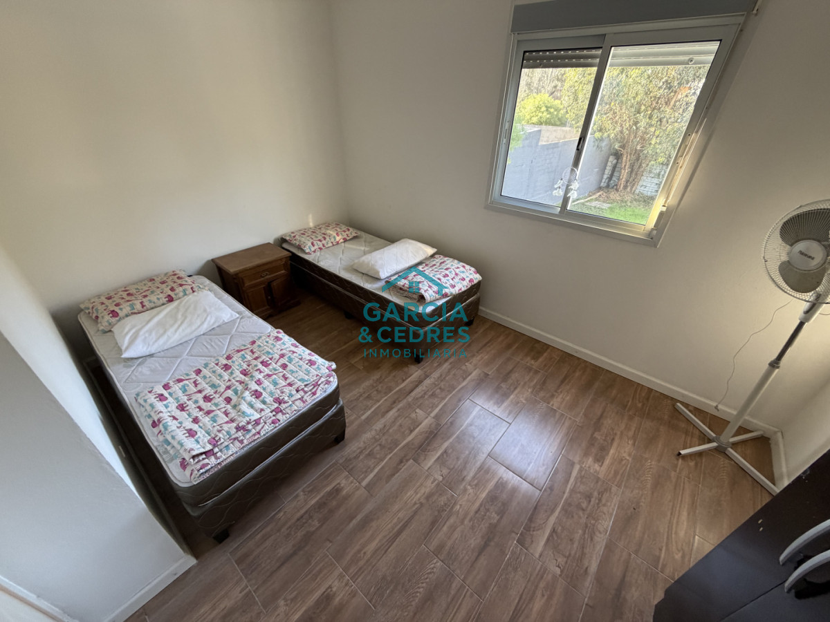 Casa ID.300 - Oportunidad en Bella Vista - Casa Amueblada de 2 Dormitorios con Parrillero y Cochera