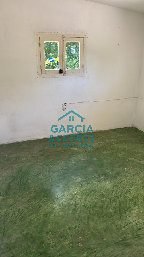 Casa ID.55 - OPORTUNIDAD !!! VENDO CASA 3 DORMITORIOS Y 1 BAÑO EN ESTACION LAS FLORES A U$S 90.000