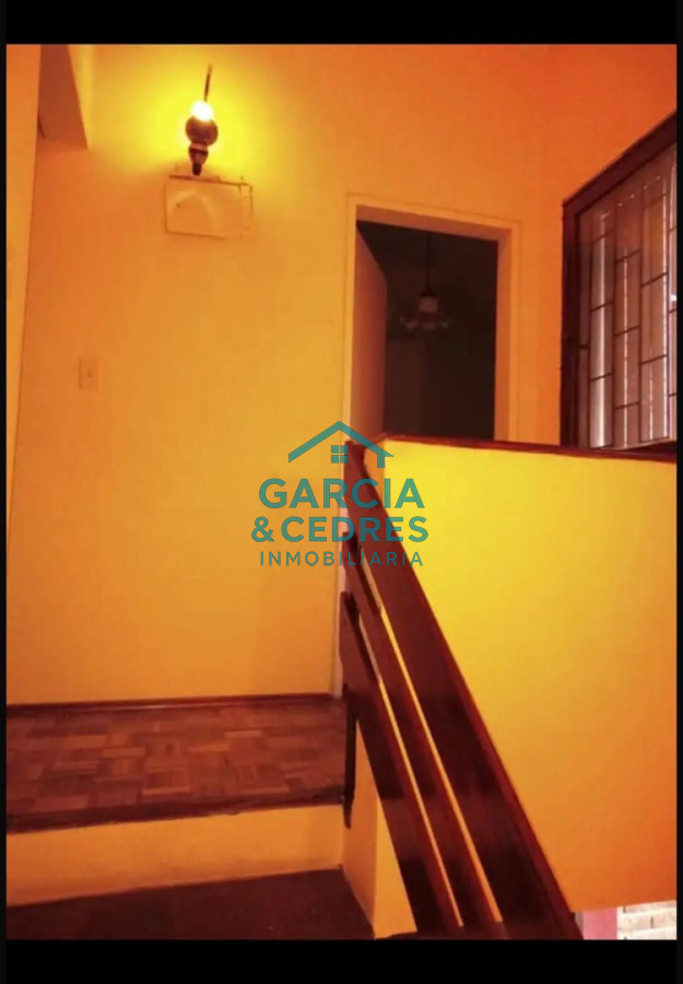 Casa ID.180 - OPORTUNIDAD !!!! VENDO VIVIENDA EN CASTILLO EN EXCEPCIONAL ESTADO 