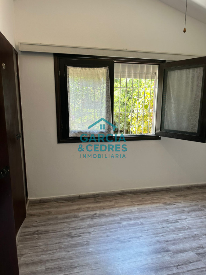 Casa ID.133 - OPORTUNIDAD EN BARRIO CANTEGRIL . VENDO CASA DE 3 DORM. Y 3 BAÑOS EN ZONA DE COLEGIOS, FACULTADES Y CENTROS DE SALUD 