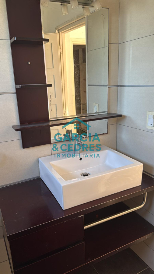 Casa ID.55 - OPORTUNIDAD !!! VENDO CASA 3 DORMITORIOS Y 1 BAÑO EN ESTACION LAS FLORES A U$S 90.000