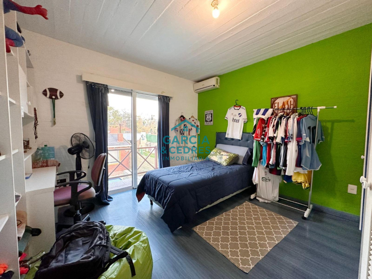 Casa ID.193 - Vendo Excepcional Casa 4 dorm y 4 baños en Parada 19 Playa mansa 