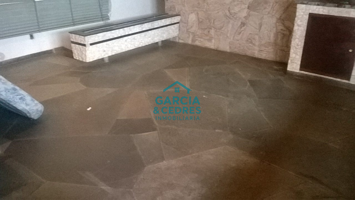 Casa ID.29 - VENDO CASA EN PAN DE AZUCAR DE 5 DORMITORIOS Y 4 BAÑOS DE EXCELENTE CONSTRUCCION