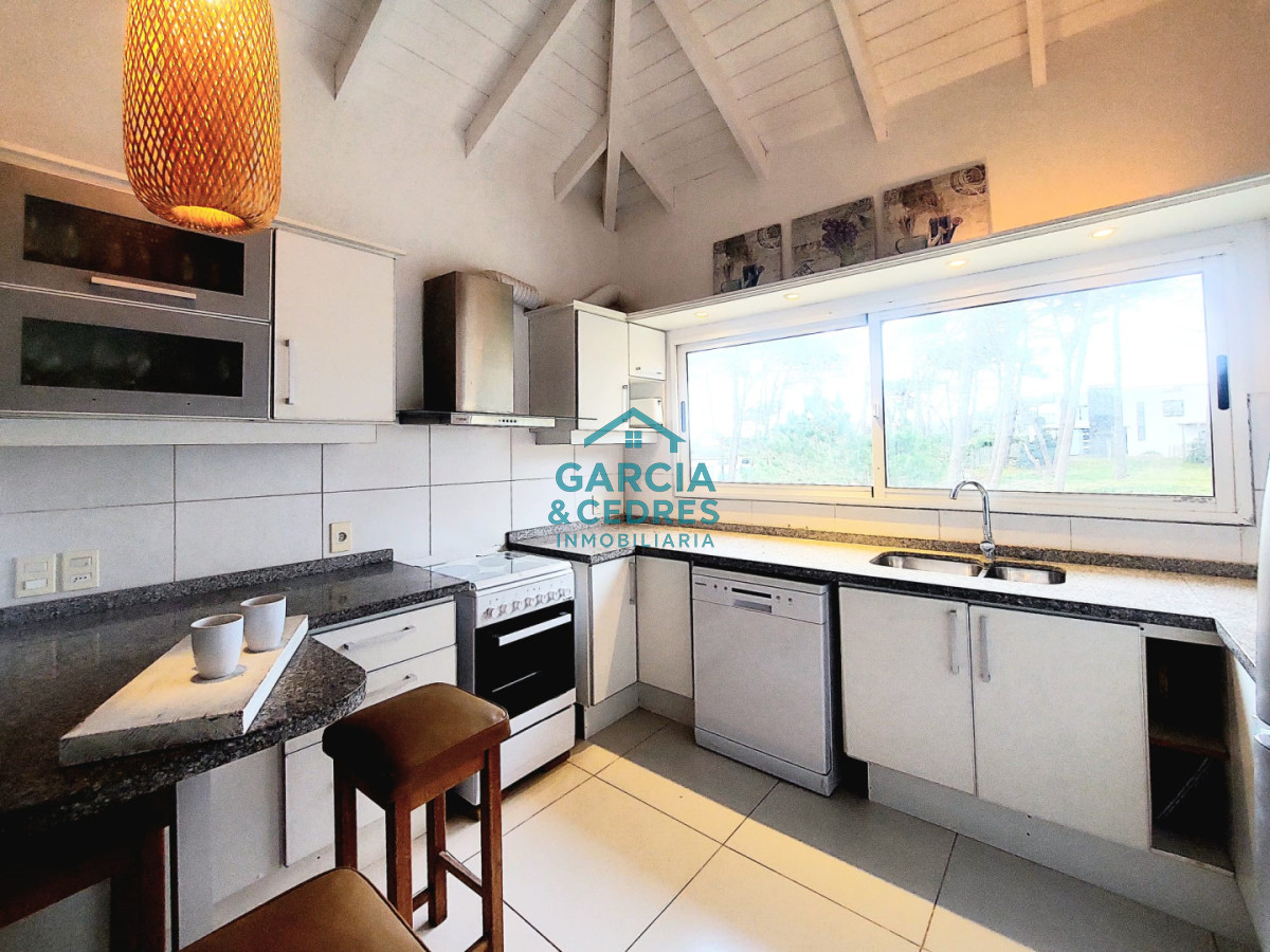 Casa ID.223 - EXCEPCIONAL CASA EN MONTOYA ESTILO CONTEMPORANEO A ESCASOS METROS DEL MAR 