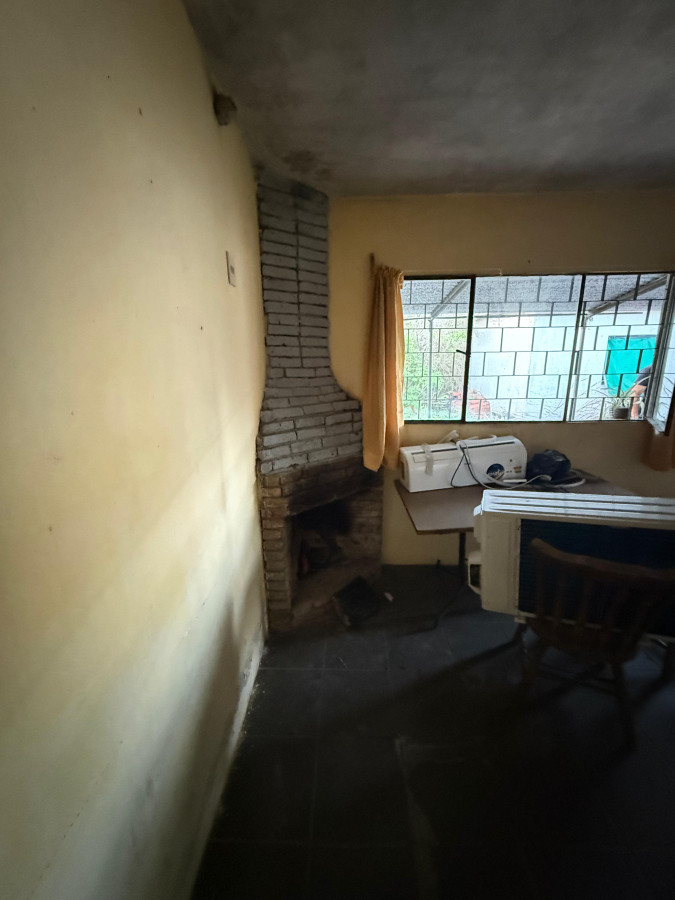 Casa ID.26 - Se Venden 2 Casas en Lezica mismo padrón 