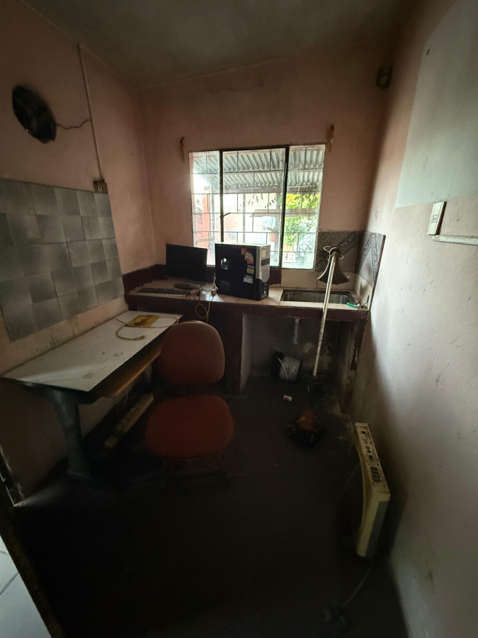 Casa ID.26 - Se Venden 2 Casas en Lezica mismo padrón 
