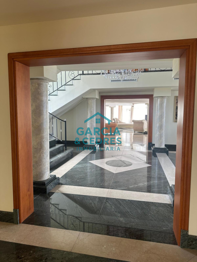 Casa ID.191 - Mansión de Ultra Lujo en Primera Línea al Mar - Playa Mansa