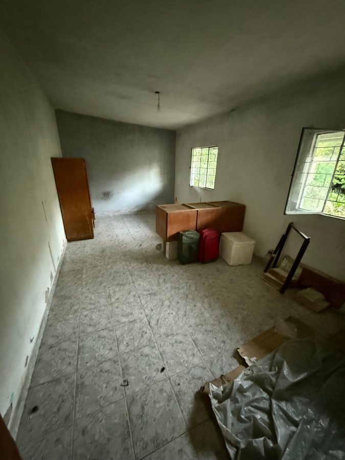 Casa ID.26 - Se Venden 2 Casas en Lezica mismo padrón 