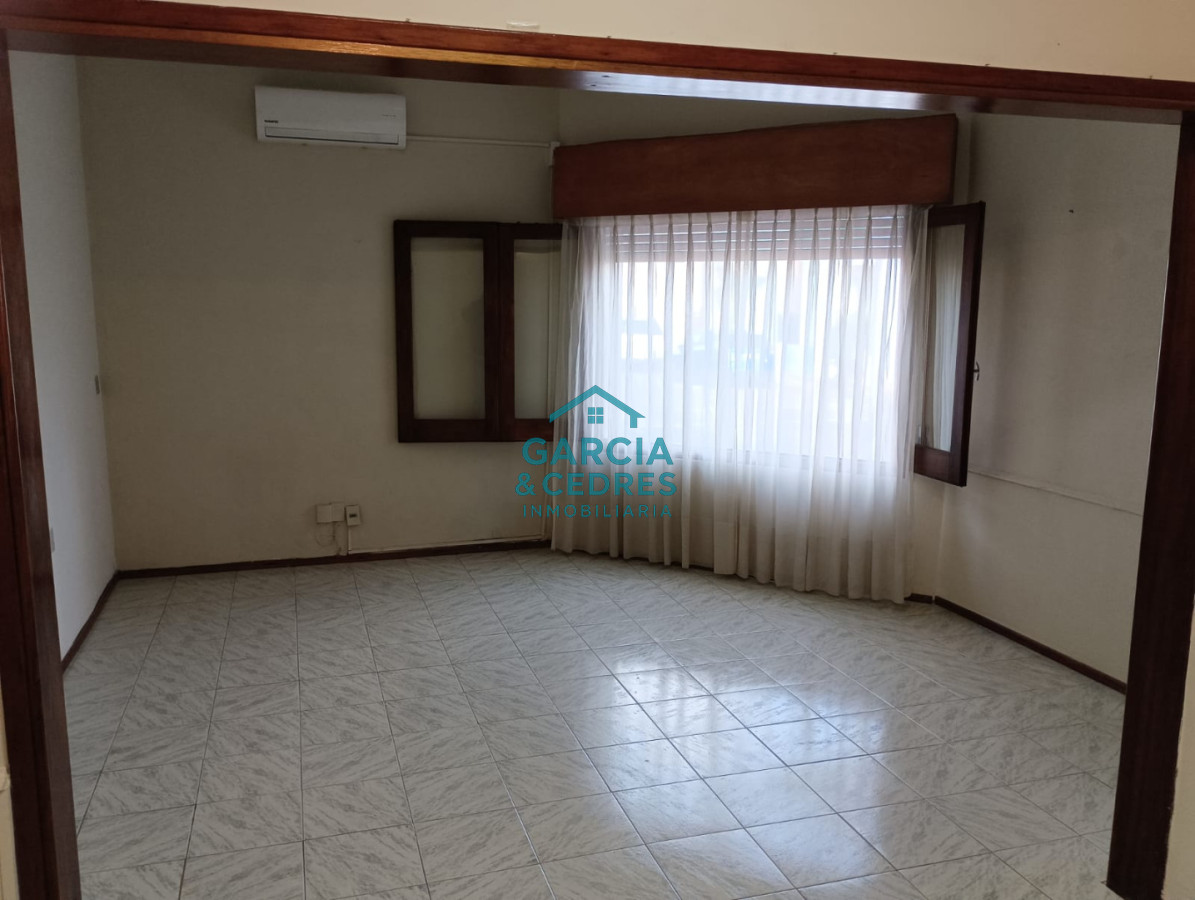 Casa ID.426 - Venta de Hermosa casa de 5 dormitorios + 2 baños  MINAS 
