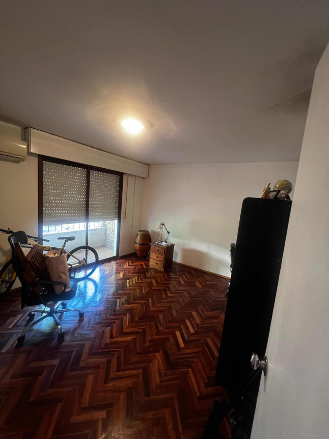 Casa ID.167 - Casa En Pocitos, 4 Dormitorios, 2 Baños