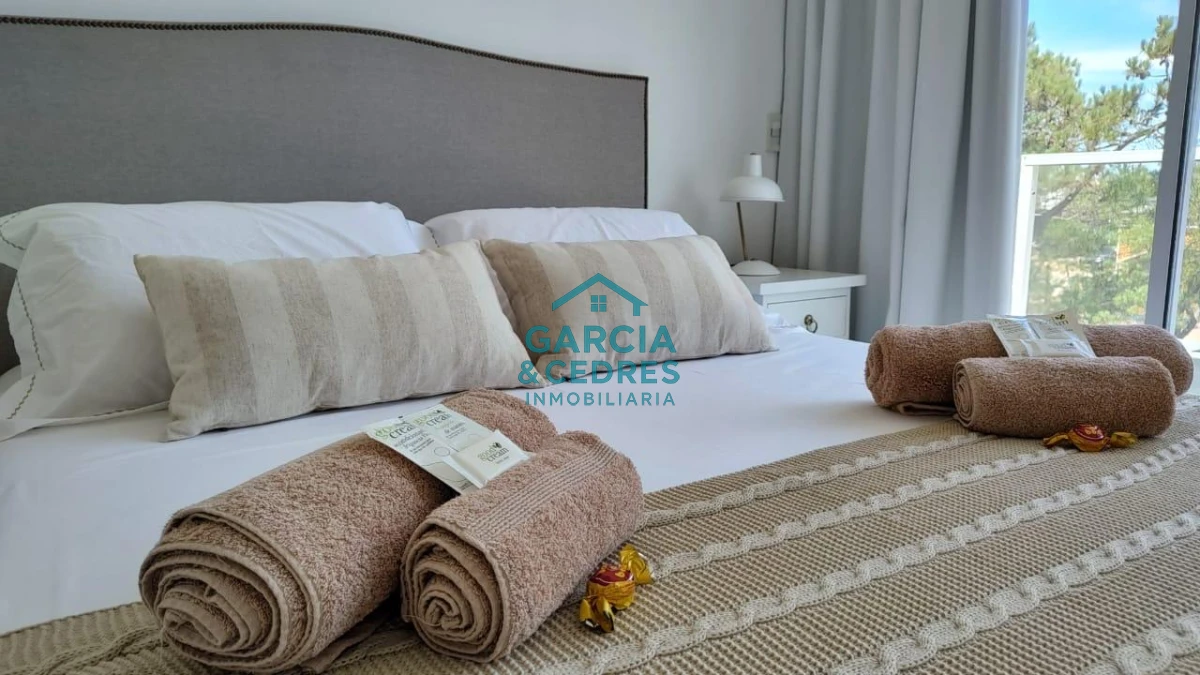 Casa ID.57 - Oportunidad de Alquiler de Verano Casa de 3 dormitorios y 2 baños a Pasos de la Playa Bikini .C