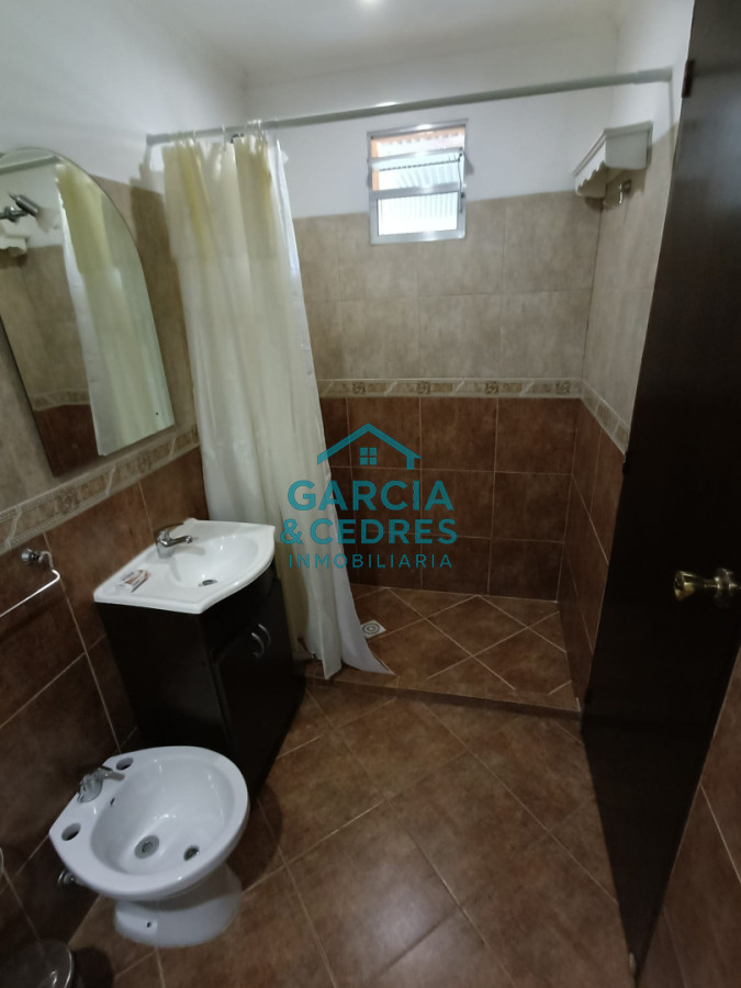 Casa ID.36 - EXCELENTE OPORTUNIDAD EN PIRIAPOLIS COMPLEJO DE 4 CASAS A SOLO 4 CUADRAS DEL MAR