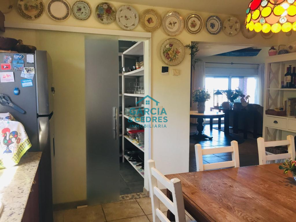 Casa ID.58 - OPORTUNIDAD !!!! FRENTE AL MAR EN SAN FRANCISCO !!!! ALQUILO LA 2DA QUINCENA DE ENERO A U$S 5400. UNA CASA DE ENSUEÑO DE 3 DORMITORIOS Y 2 BAÑOS 