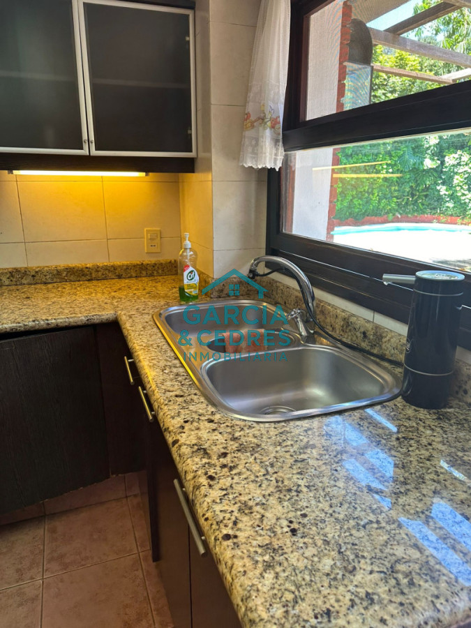 Casa ID.133 - OPORTUNIDAD EN BARRIO CANTEGRIL . VENDO CASA DE 3 DORM. Y 3 BAÑOS EN ZONA DE COLEGIOS, FACULTADES Y CENTROS DE SALUD 