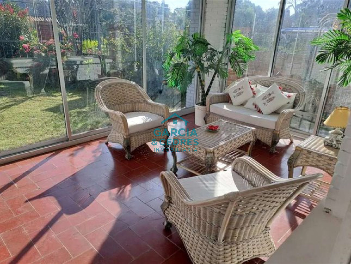 Casa ID.347 - Casa en Alquiler Anual en Punta del Este - Zona Cantegril