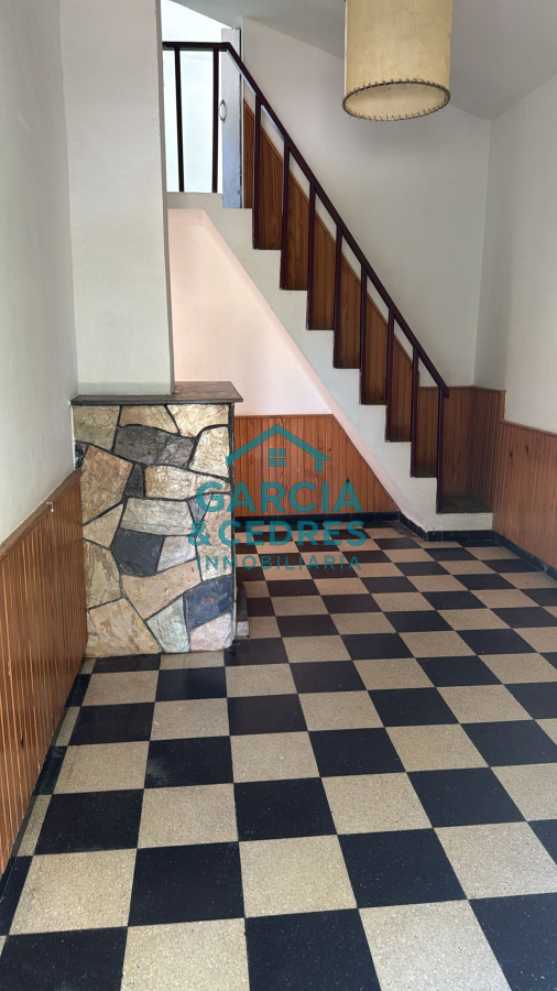 Casa ID.55 - OPORTUNIDAD !!! VENDO CASA 3 DORMITORIOS Y 1 BAÑO EN ESTACION LAS FLORES A U$S 90.000