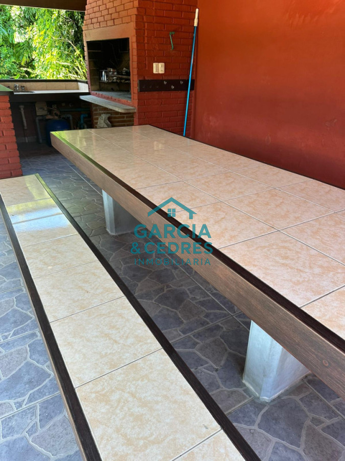 Casa ID.133 - OPORTUNIDAD EN BARRIO CANTEGRIL . VENDO CASA DE 3 DORM. Y 3 BAÑOS EN ZONA DE COLEGIOS, FACULTADES Y CENTROS DE SALUD 