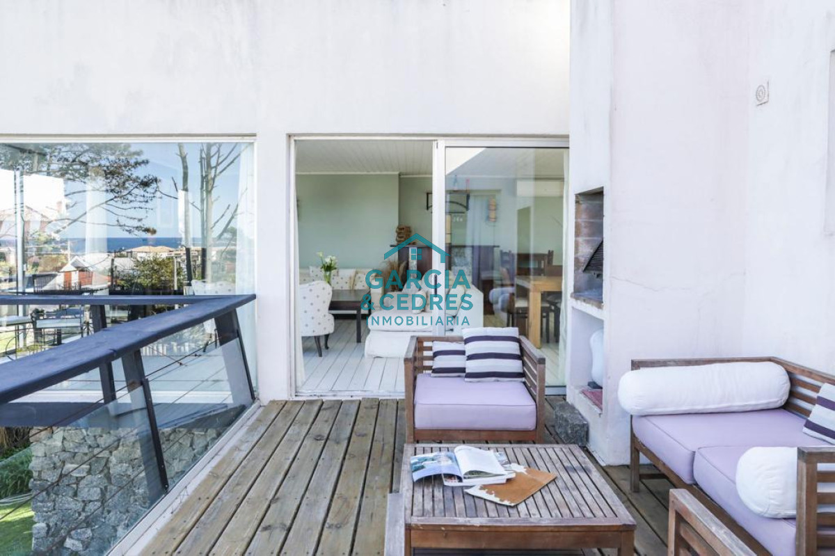 Casa ID.224 - OPORTUNIDAD VENDO CASA EN MONTOYA 5 DORM + SERVICIO. EXCELENTE OPCION EN LUGAR DE PLENO CRECIMIENTO