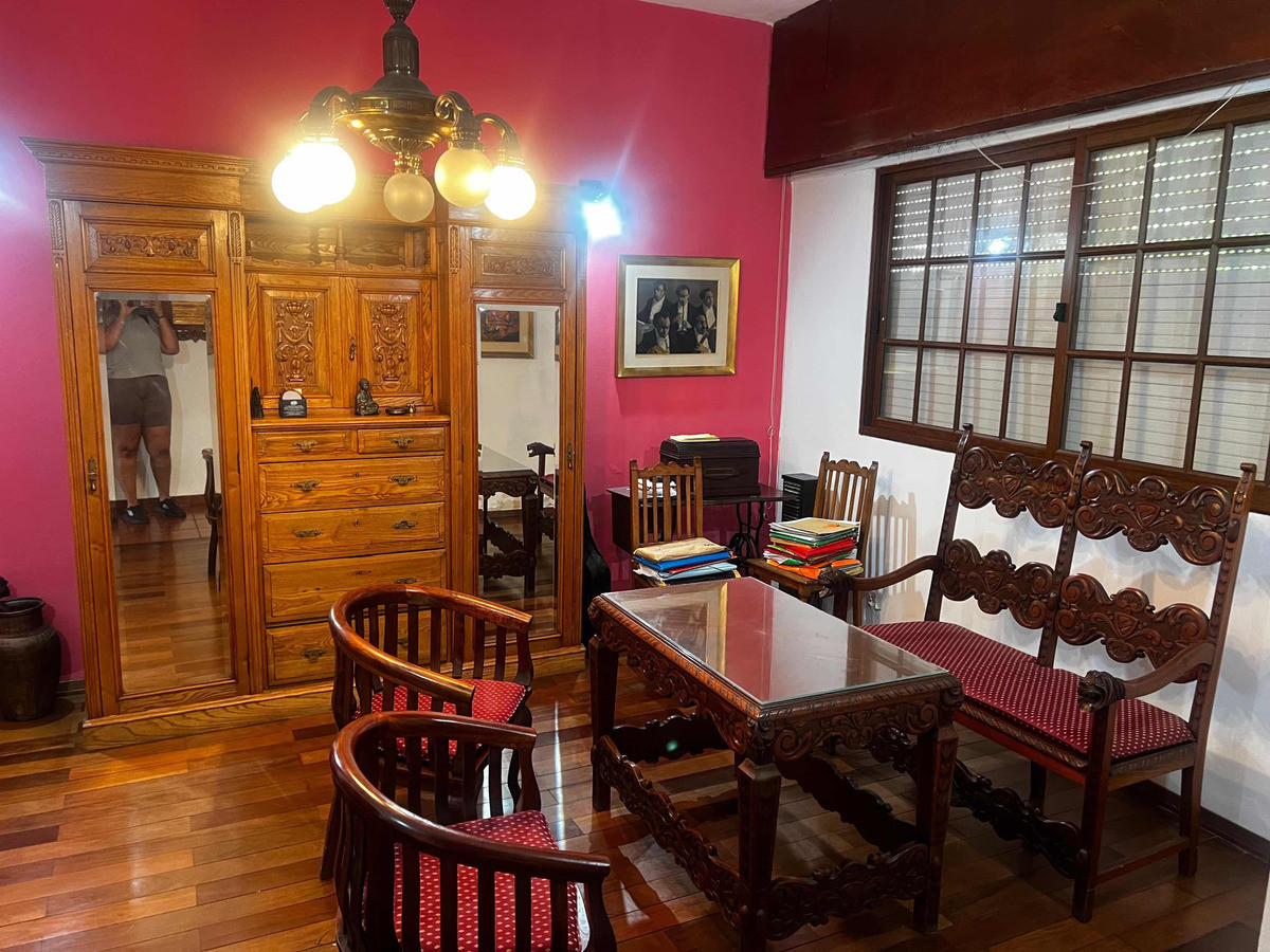 Casa ID.167 - Casa En Pocitos, 4 Dormitorios, 2 Baños
