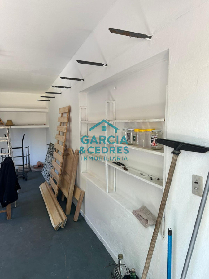 Casa ID.133 - OPORTUNIDAD EN BARRIO CANTEGRIL . VENDO CASA DE 3 DORM. Y 3 BAÑOS EN ZONA DE COLEGIOS, FACULTADES Y CENTROS DE SALUD 