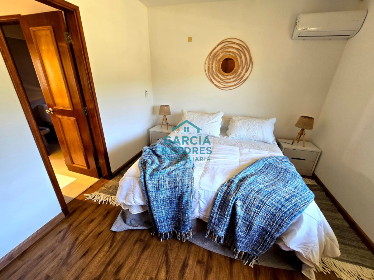 Casa ID.1391 - Alquilo Casa en Rincon del Indio  . Cuatro dormitorios y 4 baños 