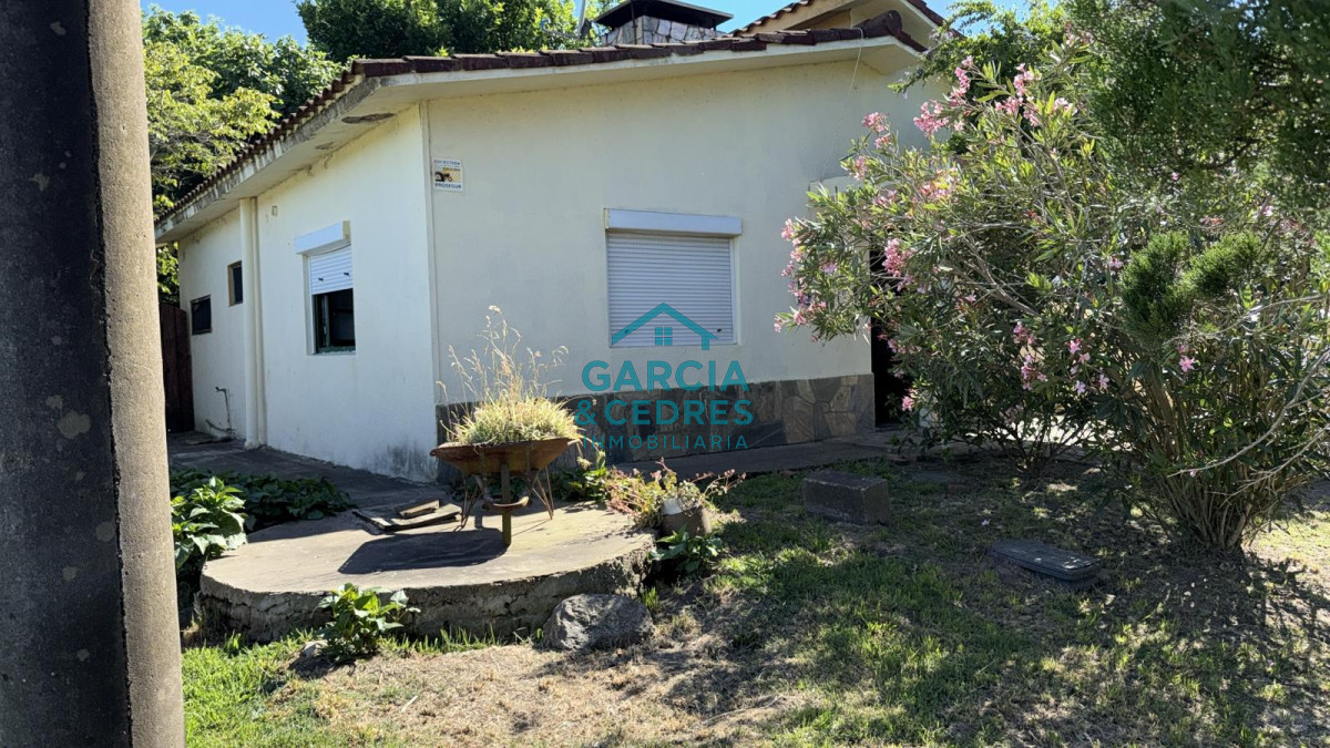 Casa ID.55 - OPORTUNIDAD !!! VENDO CASA 3 DORMITORIOS Y 1 BAÑO EN ESTACION LAS FLORES A U$S 90.000