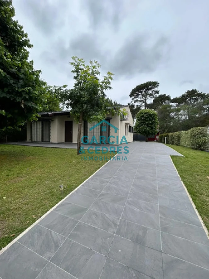 Casa ID.506 - Casa de 2 dormitorios en Barrio Country, Piriápolis