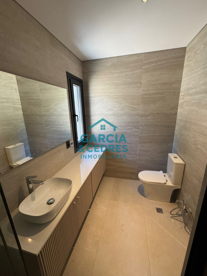 Casa ID.1343 - Casa en Club del Lago 