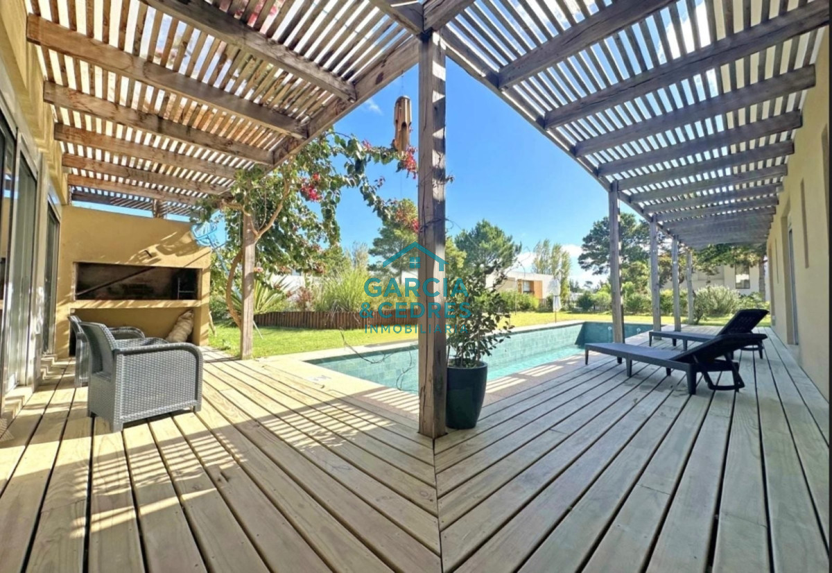 Casa ID.214 - Ultra Premium | Casa de Diseño en La Residence - 3 Suites | Piscina Climatizada | Confort Total