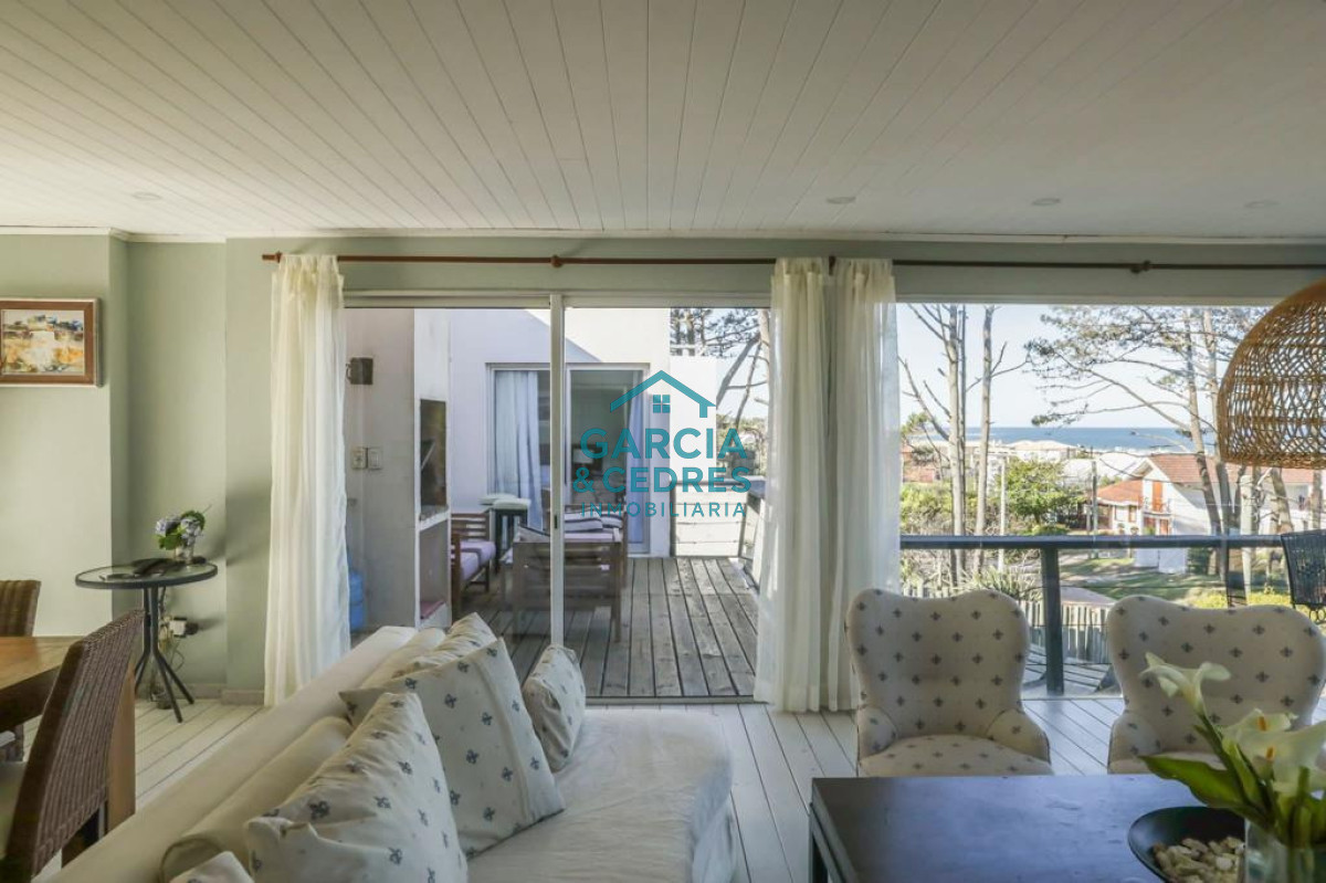 Casa ID.224 - OPORTUNIDAD VENDO CASA EN MONTOYA 5 DORM + SERVICIO. EXCELENTE OPCION EN LUGAR DE PLENO CRECIMIENTO