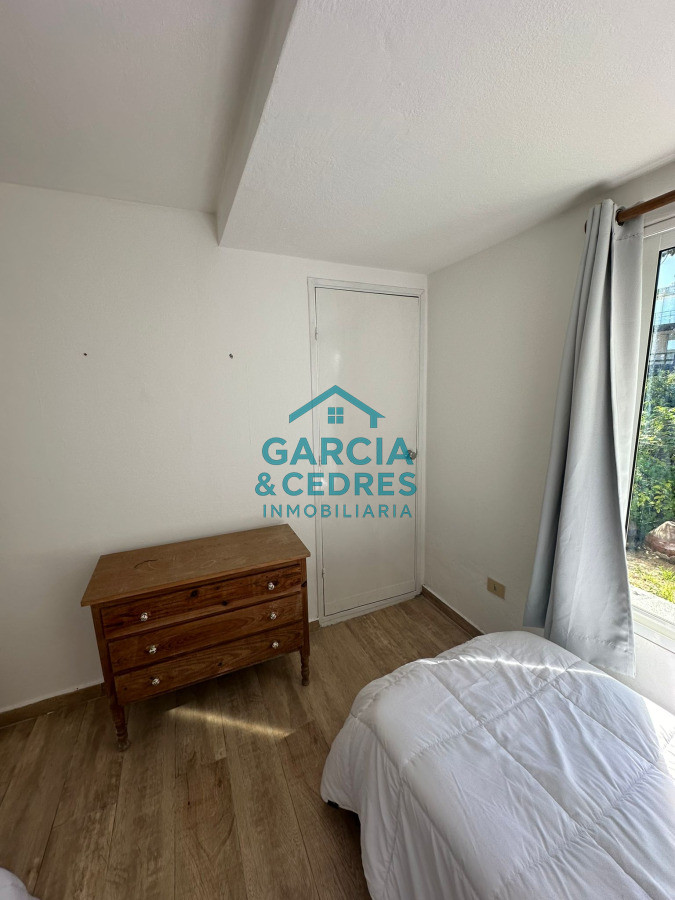 Casa ID.6 - Casa en Montoya a solo 250 mts del mar , 3 dormitorios con 2 baños . recien reciclada con muy buen gusto