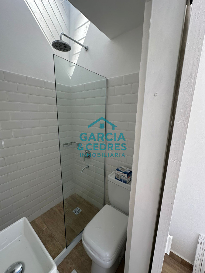 Casa ID.6 - Casa en Montoya a solo 250 mts del mar , 3 dormitorios con 2 baños . recien reciclada con muy buen gusto