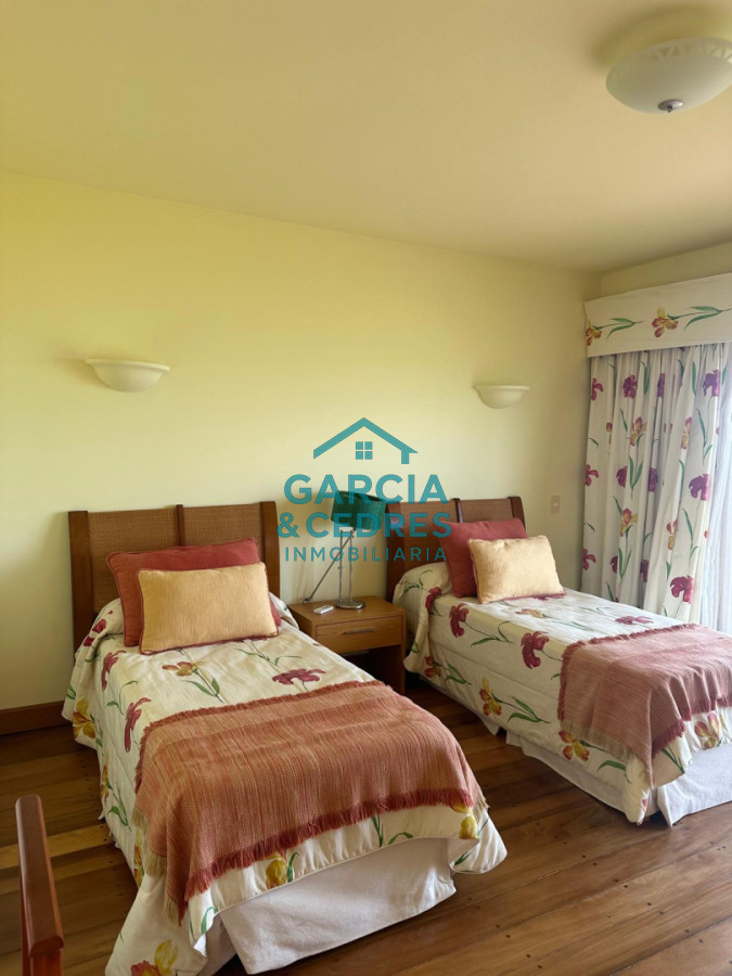 Casa ID.191 - Mansión de Ultra Lujo en Primera Línea al Mar - Playa Mansa