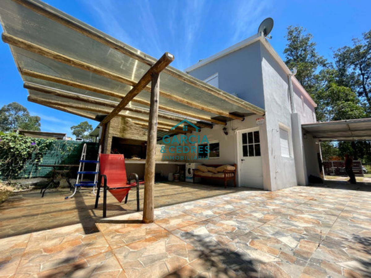 Casa ID.300 - Oportunidad en Bella Vista - Casa Amueblada de 2 Dormitorios con Parrillero y Garage