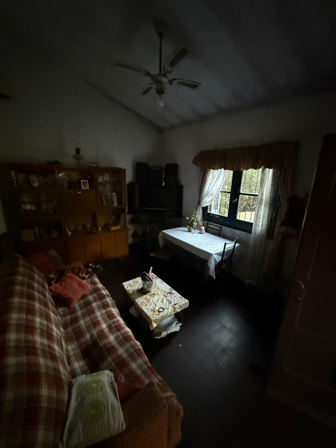 Casa ID.26 - Se Venden 2 Casas en Lezica mismo padrón 