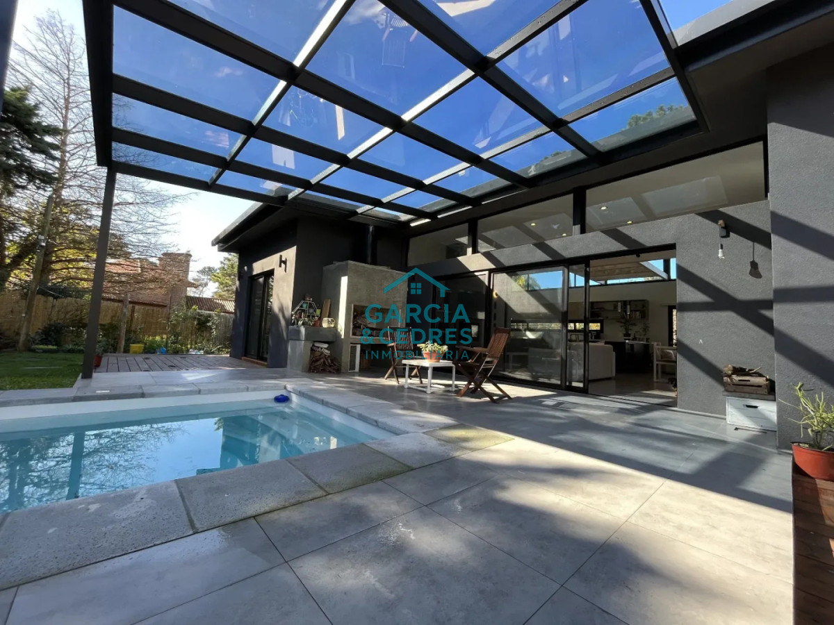 Casa ID.345 - Casa Moderna Nueva Construcción