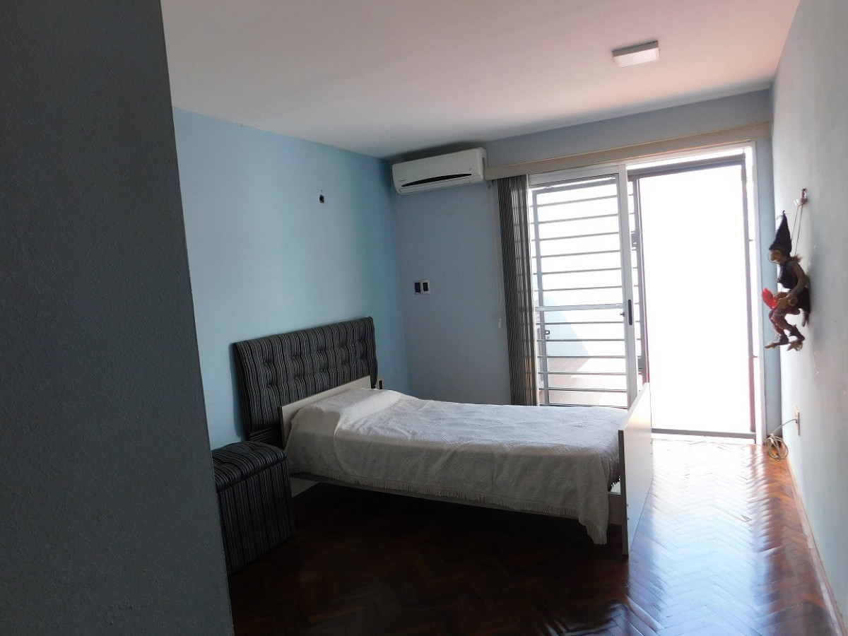 Casa ID.134 - Se Vende Sobre Caramuru En El Corazon De Punta Gorda Regia Casa En Impecable Estado Lista Para Entrar 6 Dormitorios 4 Baños Con La Mas Alta Seguridad