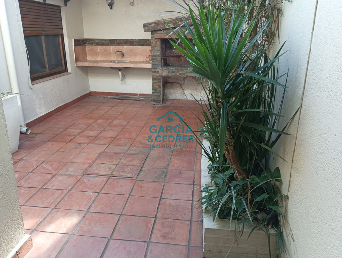 Casa ID.426 - Venta de Hermosa casa de 5 dormitorios + 2 baños  MINAS 