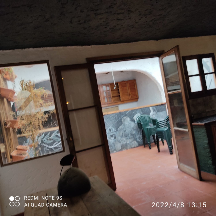 Casa ID.318 - Se Alquila Casa de 5 Dormitorios en Cordon 