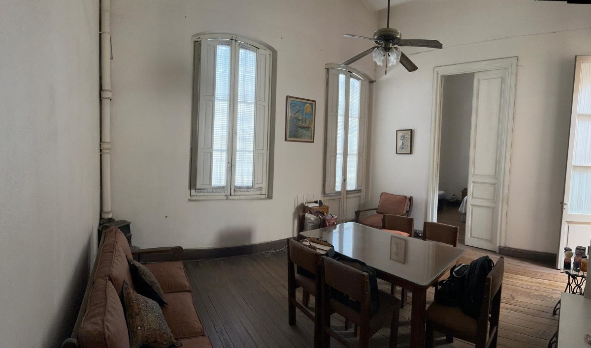 Casa ID.382 - Excelente Propiedad De Dos Plantas En Villa Muñoz / La Comercial