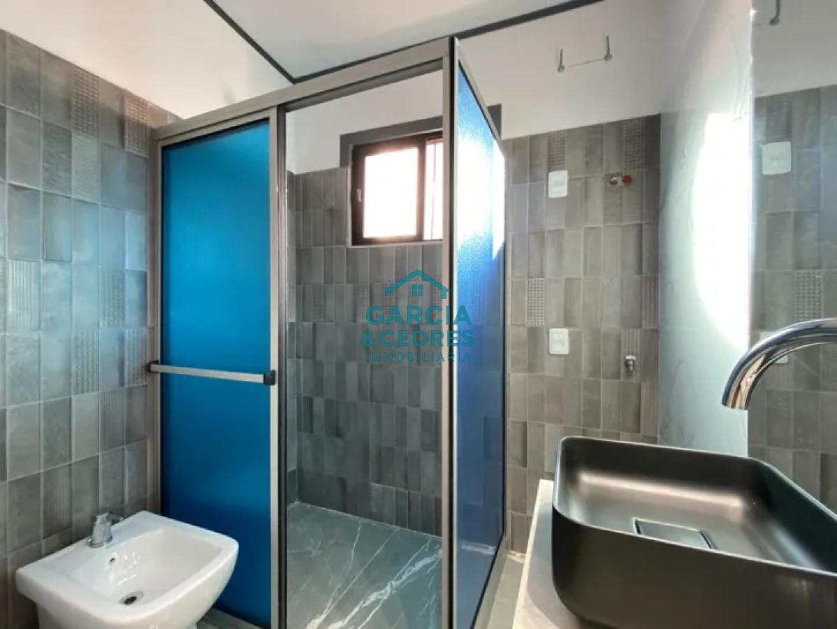 Casa ID.38 - Oportunidad en Las Flores a solo 200 mts de la playa . Casa A estrenar con piscina de 2 dormitorios y un baño 