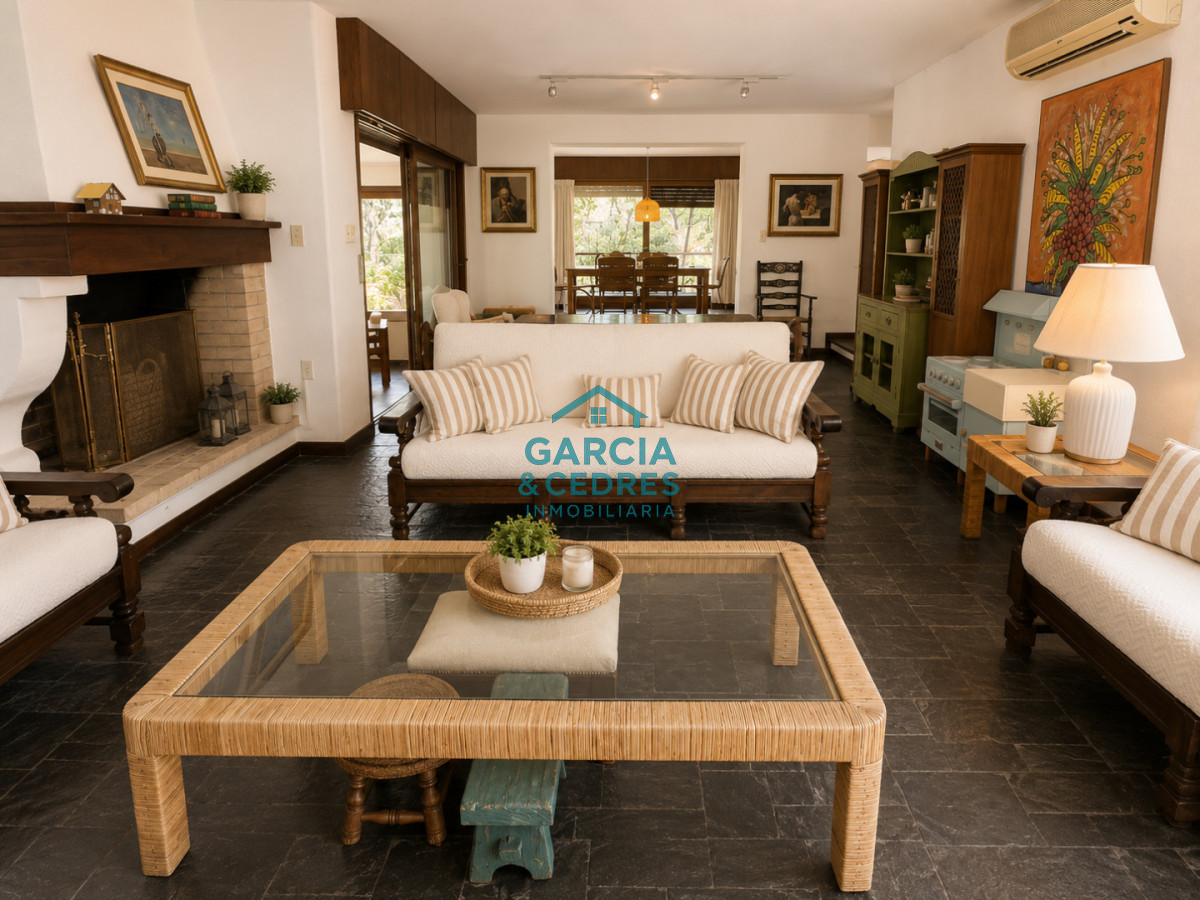 Casa ID.1055 -  ALQUILER ANUAL | CASA FRENTE A LAGUNA DEL SAUCE - CLUB DEL LAGO