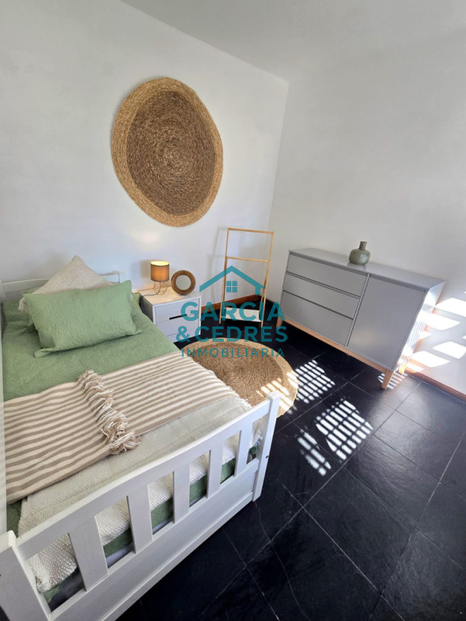 Casa ID.1391 - Alquilo Casa en Rincon del Indio  . Cuatro dormitorios y 4 baños 