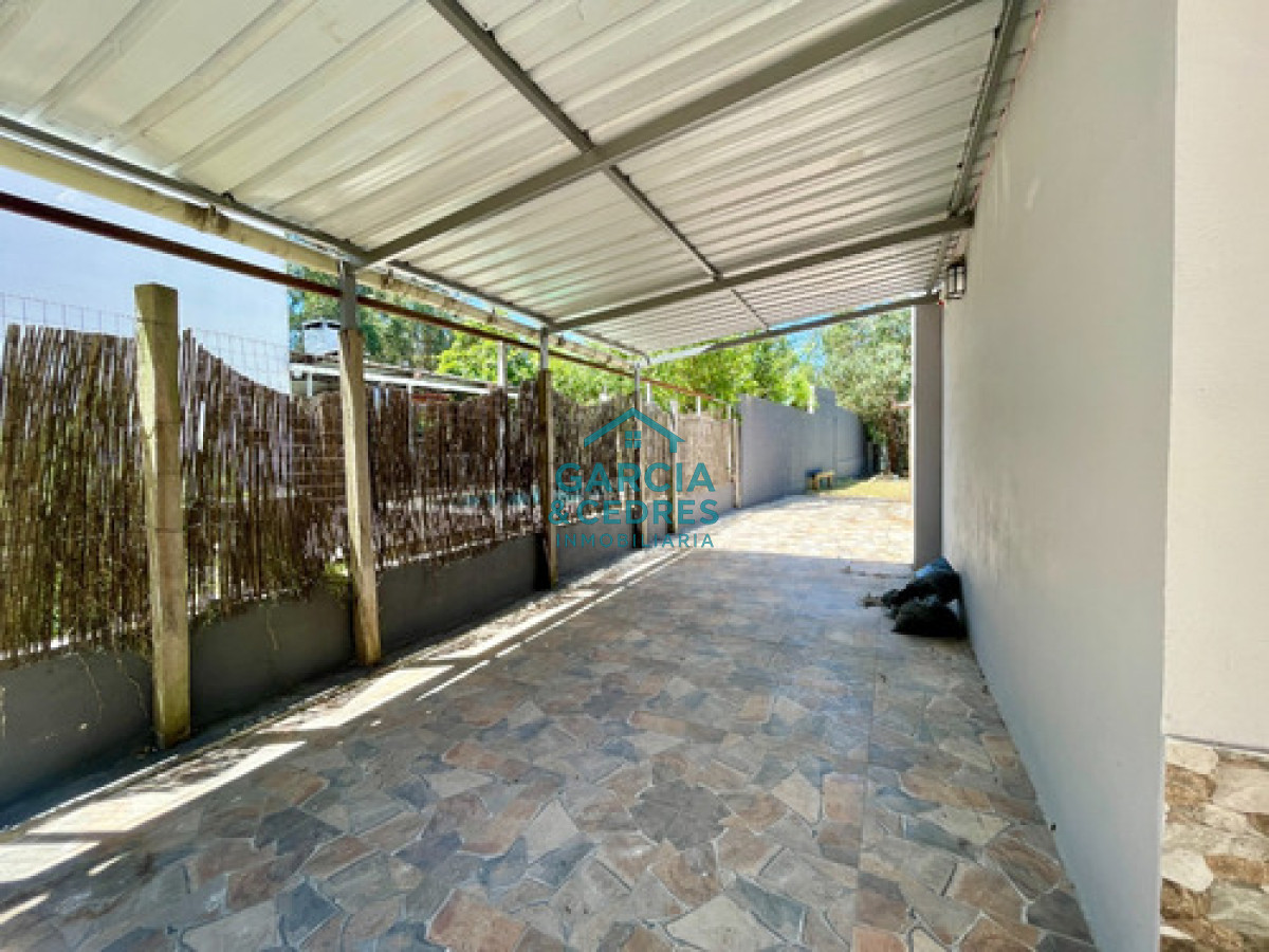 Casa ID.300 - Oportunidad en Bella Vista - Casa Amueblada de 2 Dormitorios con Parrillero y Garage