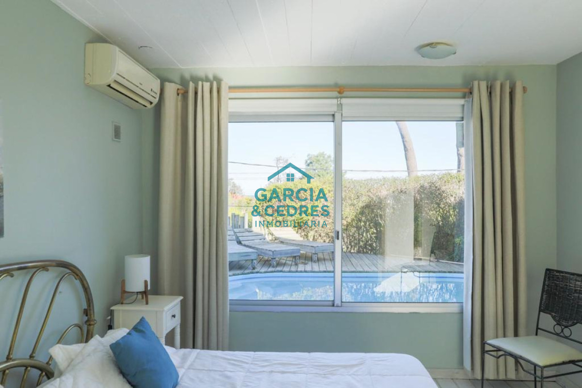 Casa ID.224 - OPORTUNIDAD VENDO CASA EN MONTOYA 5 DORM + SERVICIO. EXCELENTE OPCION EN LUGAR DE PLENO CRECIMIENTO