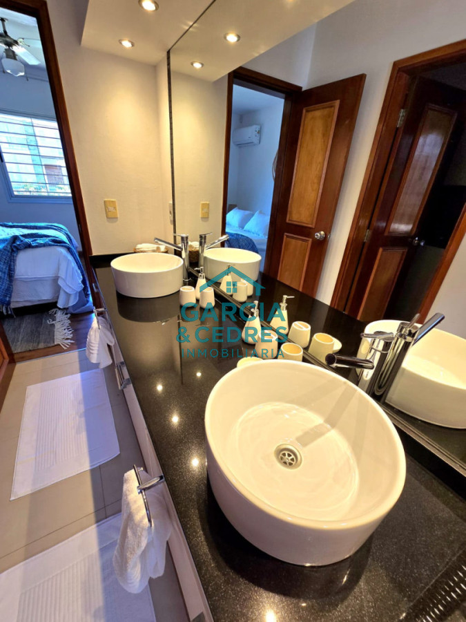 Casa ID.1391 - Alquilo Casa en Rincon del Indio  . Cuatro dormitorios y 4 baños 