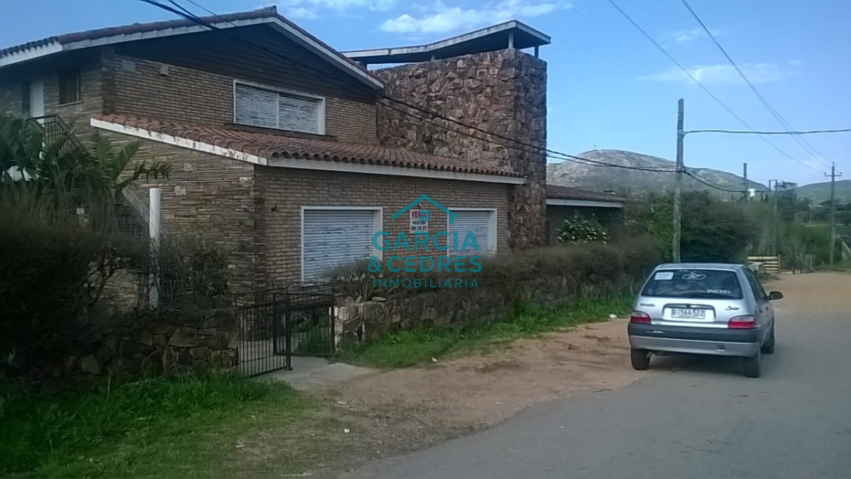 Casa ID.29 - VENDO CASA EN PAN DE AZUCAR DE 5 DORMITORIOS Y 4 BAÑOS DE EXCELENTE CONSTRUCCION